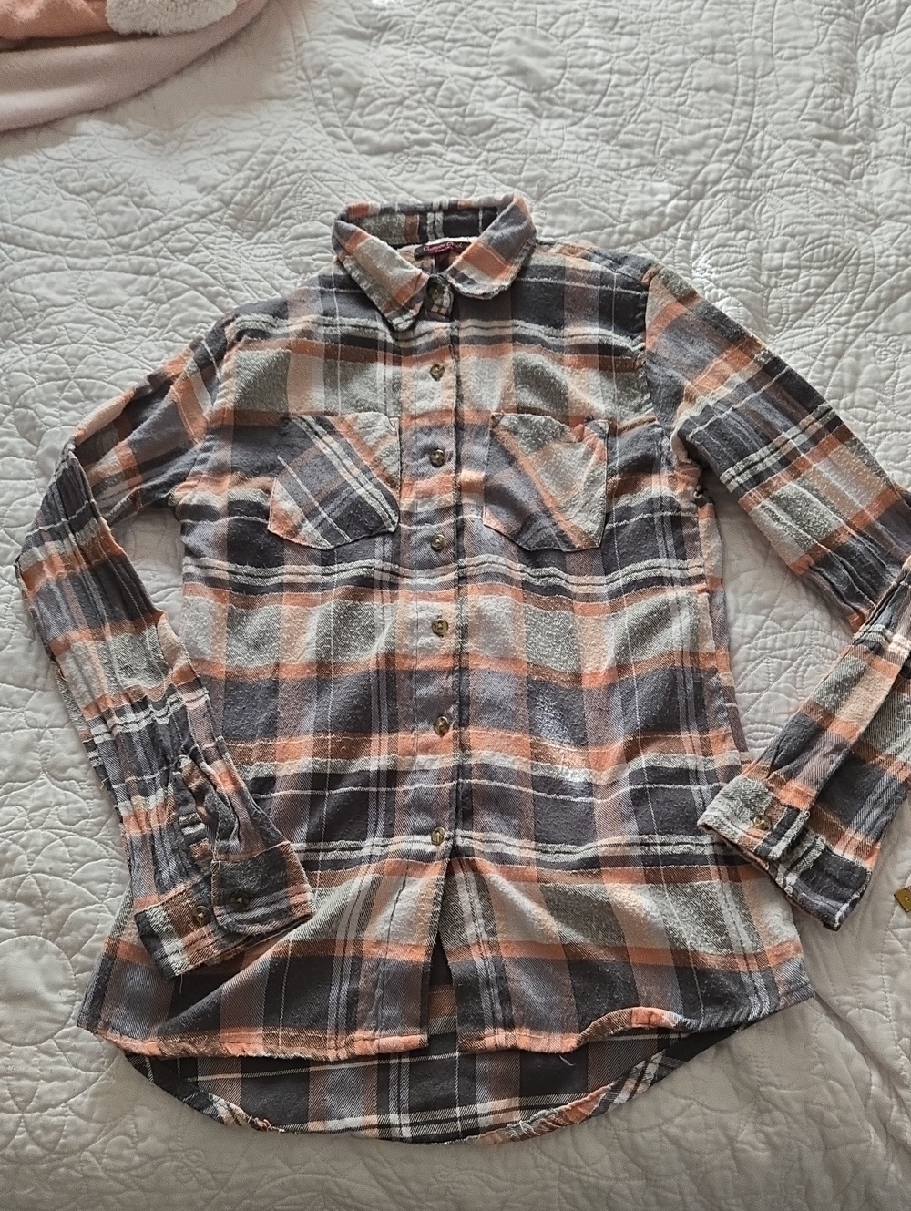 Women’s Plaid Button-Down Shirt in Peach and Gray